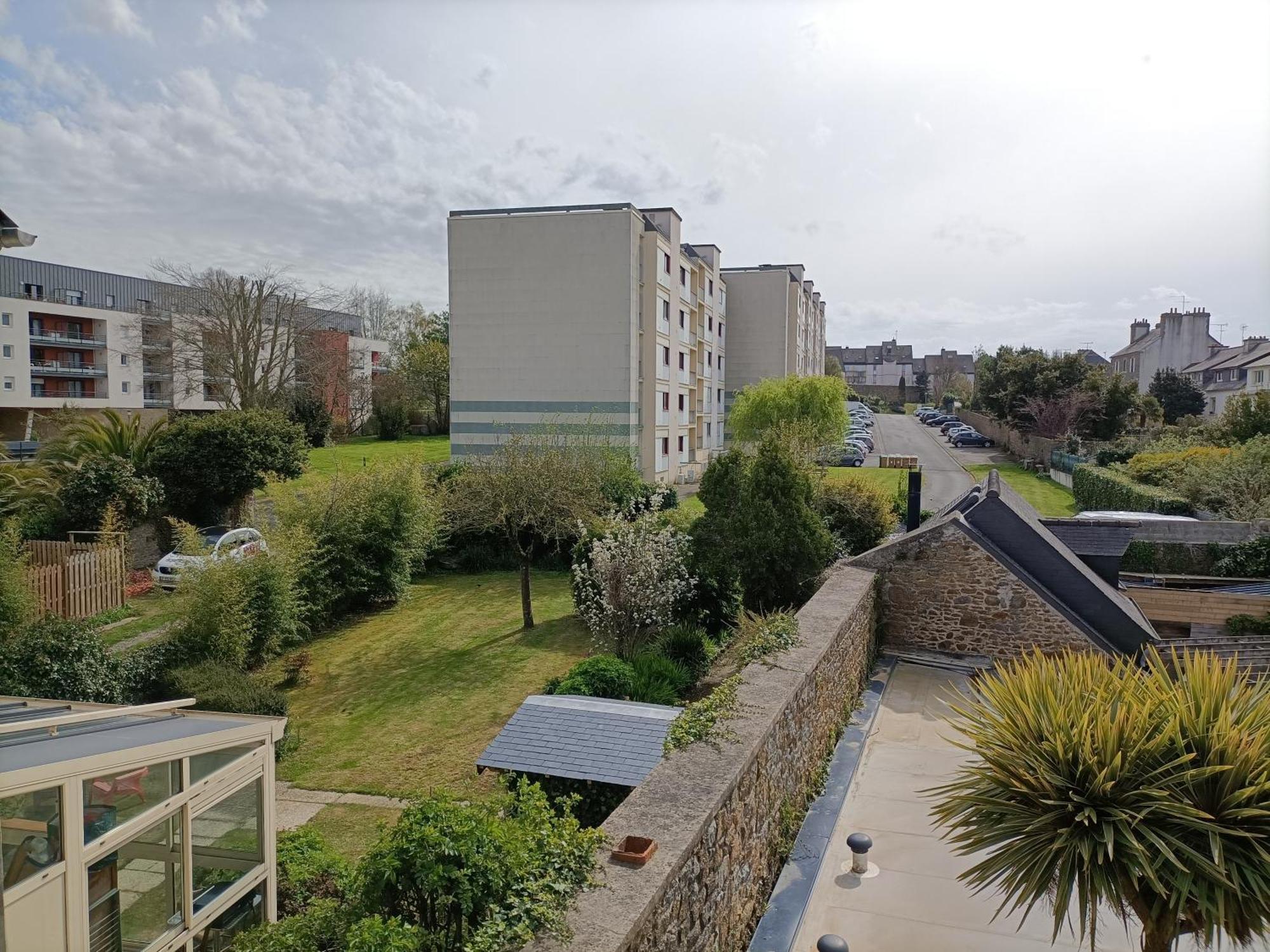 Chambres d'hôtes dans la cité des trois vallées Saint-Brieuc Exterior foto